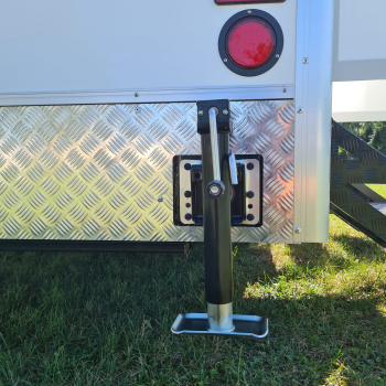 Toilett Trailer PTS5904 mit 4 Kabinen